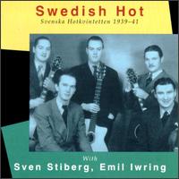 Svenska Hotkvintetten - Svenska Hotkvintetten 1939-1941 lyrics